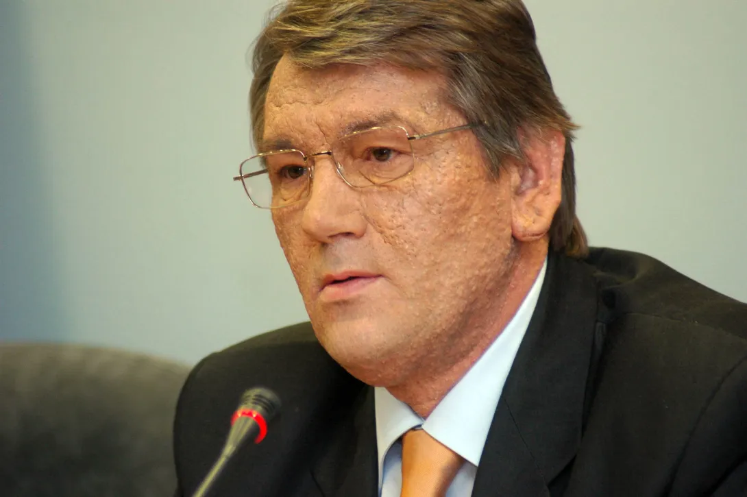 Ющенко призвал украинцев никогда не отказываться от Крыма и Донбасса