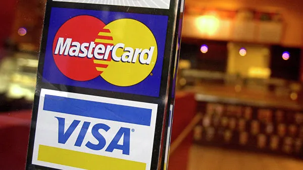 ФАС попросили возбудить дело против Visa и Mastercard