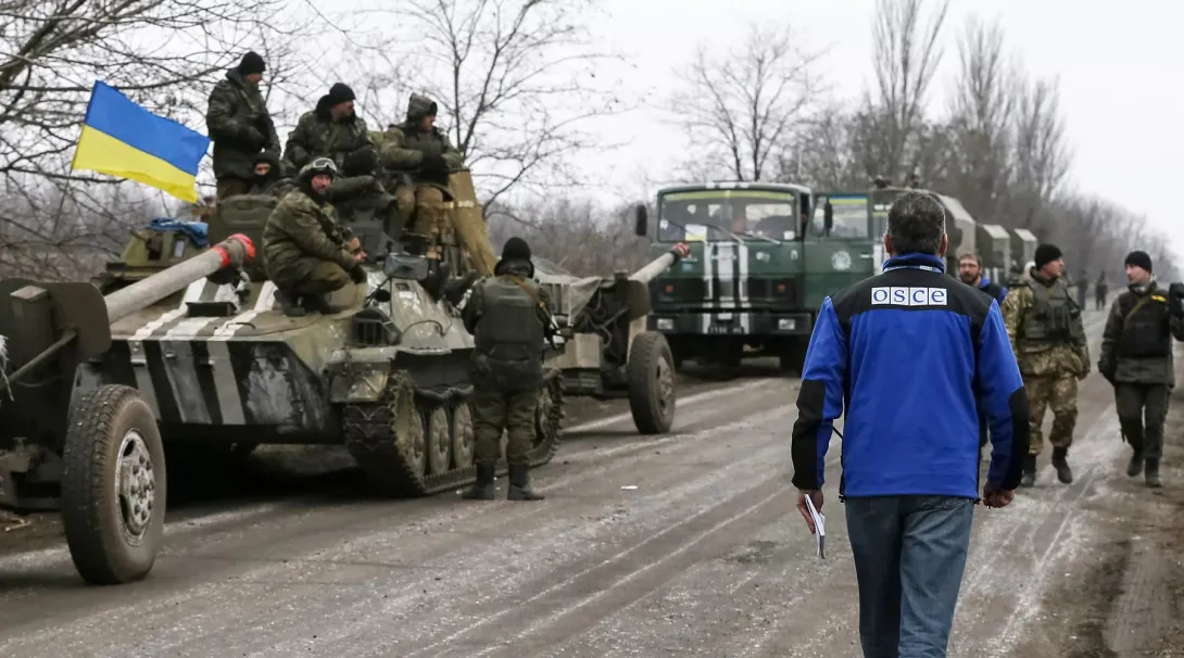 ОБСЕ зафиксировала переброску техники украинских силовиков в Донбассе