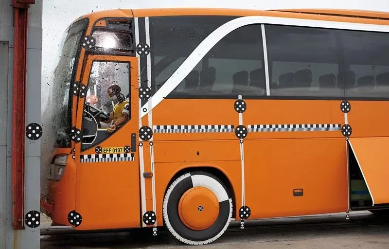 В российских автобусах появятся подушки