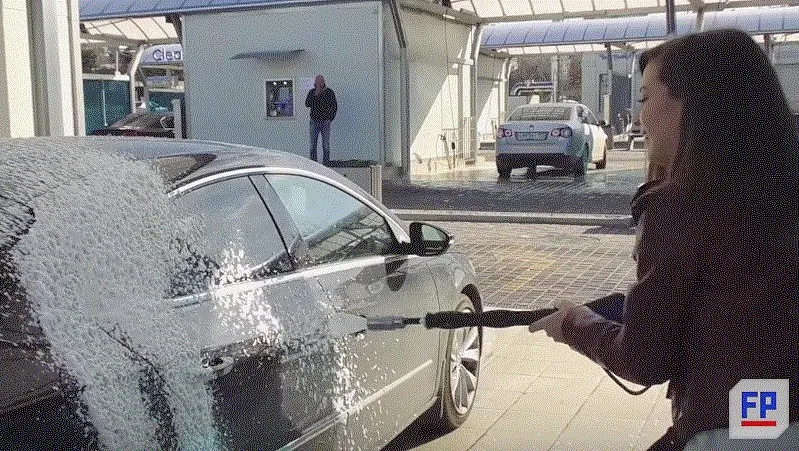 Самомойка VS Автомойка: где лучше мыть автомобиль? 