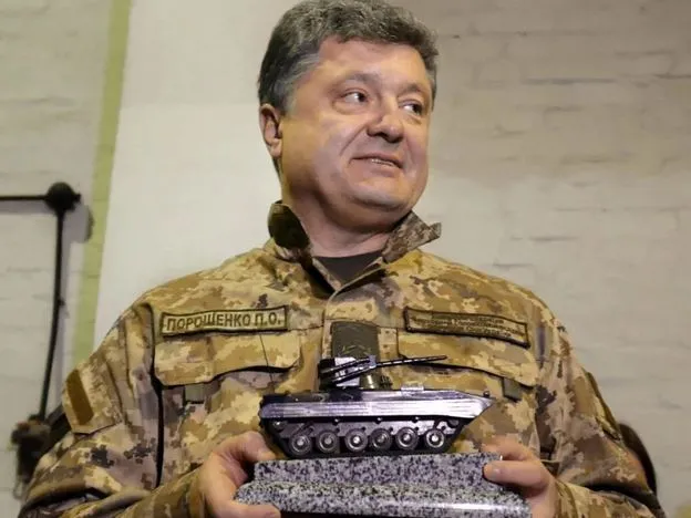 Порошенко пообещал захват Крыма и Донбасса в случае победы 