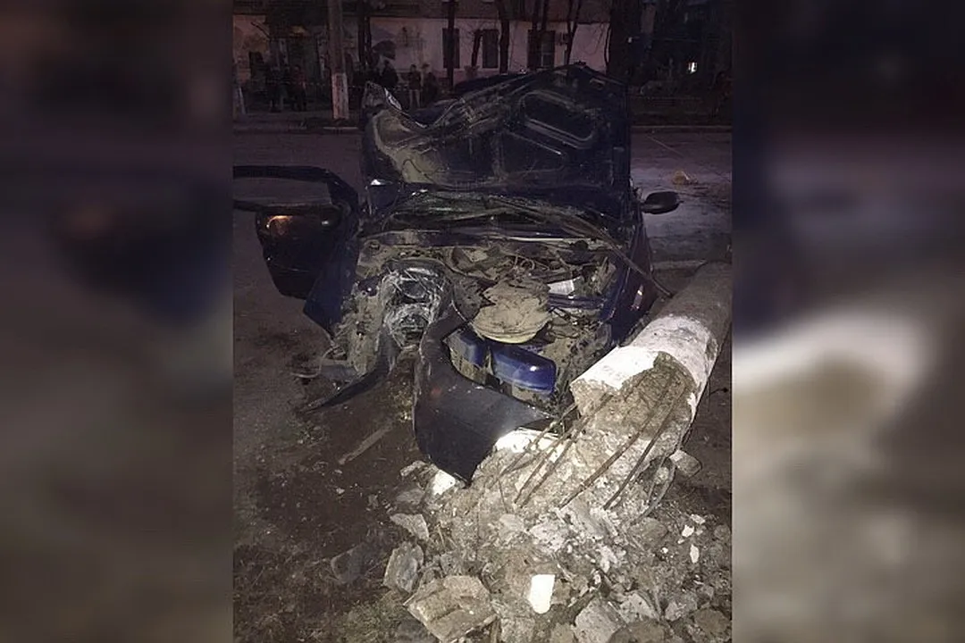 6 пострадавших, из них 3 детей: в Горловке пьяная женщина устроила аварию