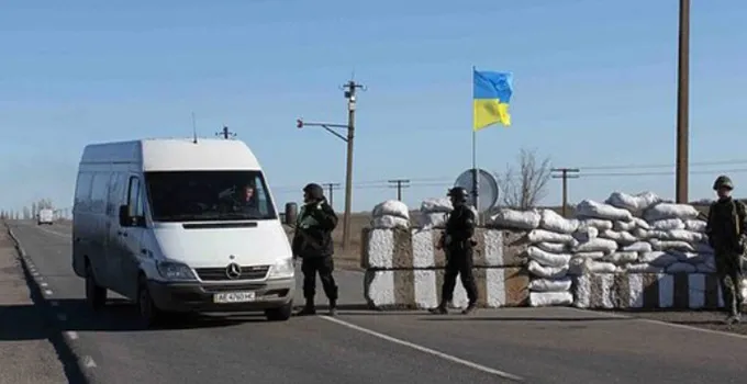 Украина заявила об обстреле КПВВ «Марьинка», пункт пропуска закрыт