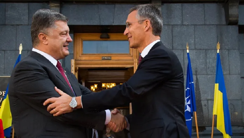 НАТО вынудит Украину признать Крым российским