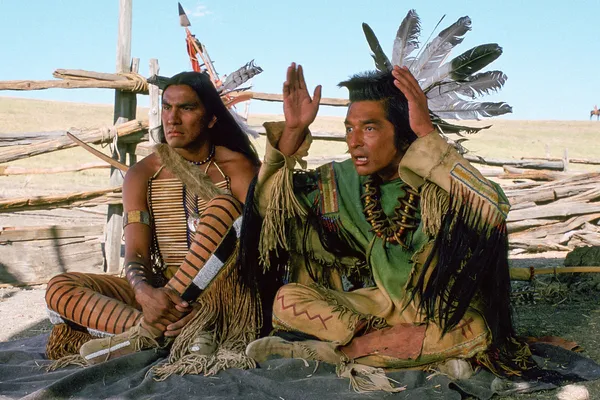Говорящие с ветром. Как индейцы выиграли для США десятки битв Второй мировой