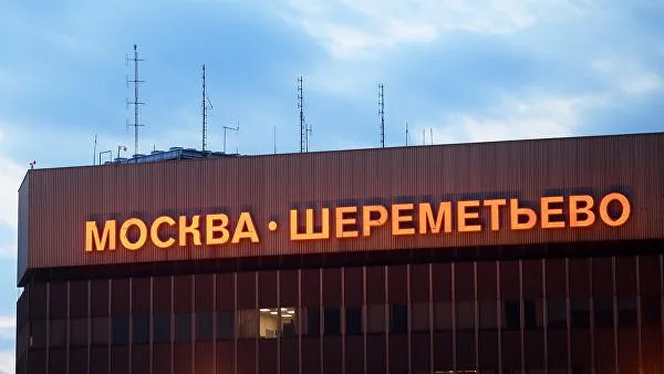 Летевший из Москвы в Самару SSJ-100 вернулся в Шереметьево