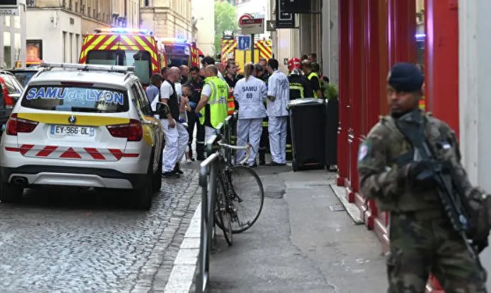 Французские власти назвали основную версию взрыва в Лионе