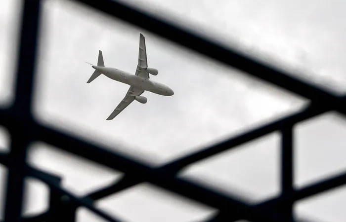 Авиакомпании призвали Минтранс проверить надежность Superjet 100