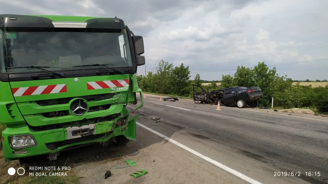 В жутком ДТП в Крыму погиб молодой водитель