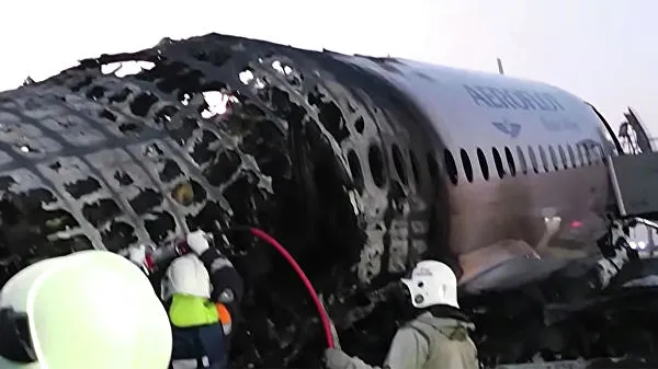 МАК опубликовал предварительный отчет о катастрофе SSJ100 в Шереметьево