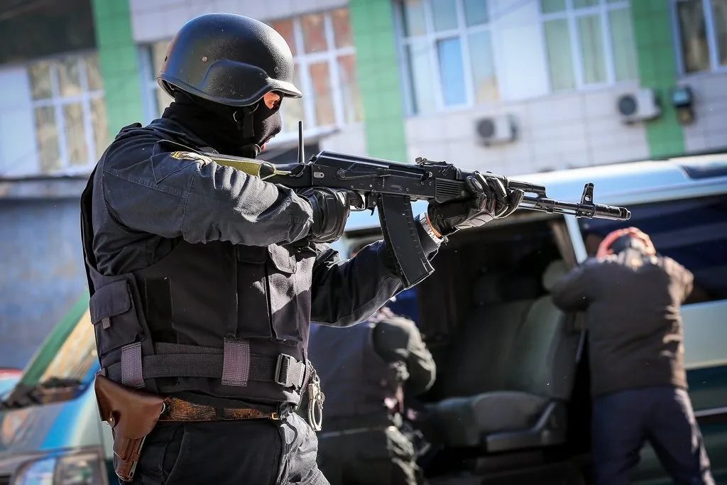 ФСБ пресекла контрабанду оружия из Украины и Литвы