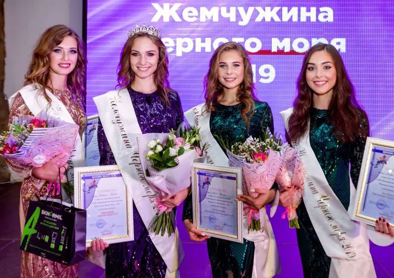 В конкурсе красоты «Жемчужин Черного моря-2019» победила будущий фармацевт 