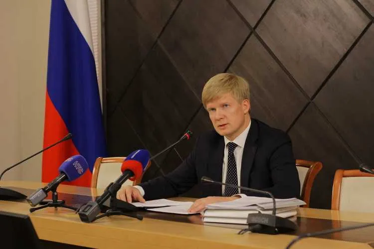Развожаев отправил в отставку замгубернатора Севастополя Пономарёва