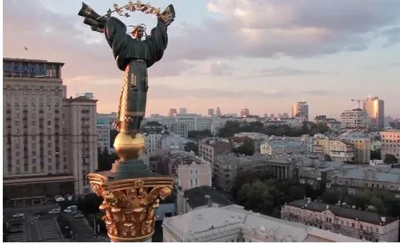 Дипломат признал потерю Украиной признаков государства