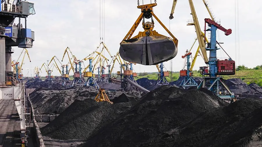 Украина закупила в Колумбии 300 тыс. т угля к отопительному сезону