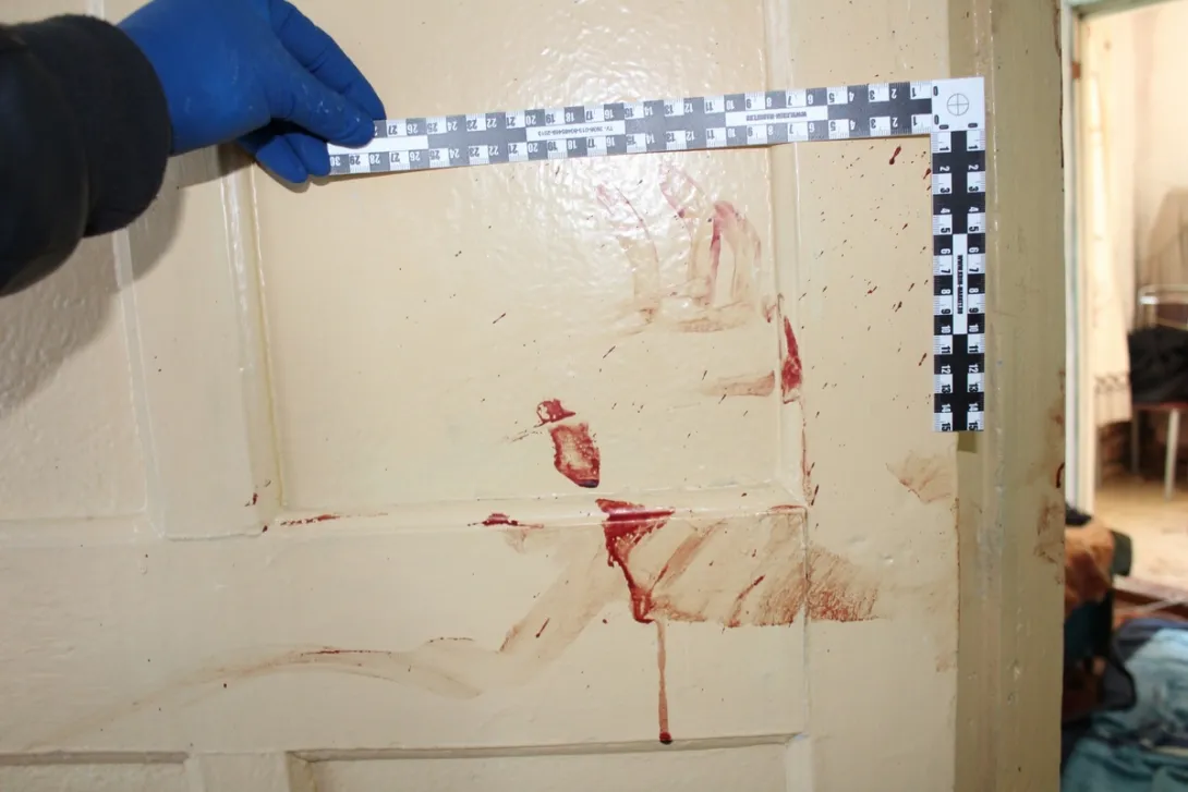 В Севастополе отправили за решетку юного убийцу семьи 