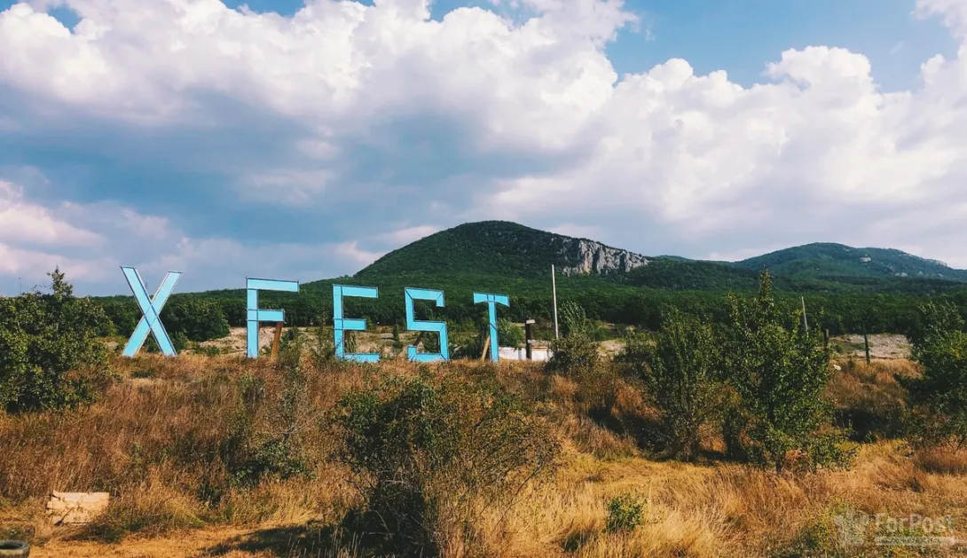 Пекло и брызги. Как прошёл первый день «ХFEST 2019» в Севастополе