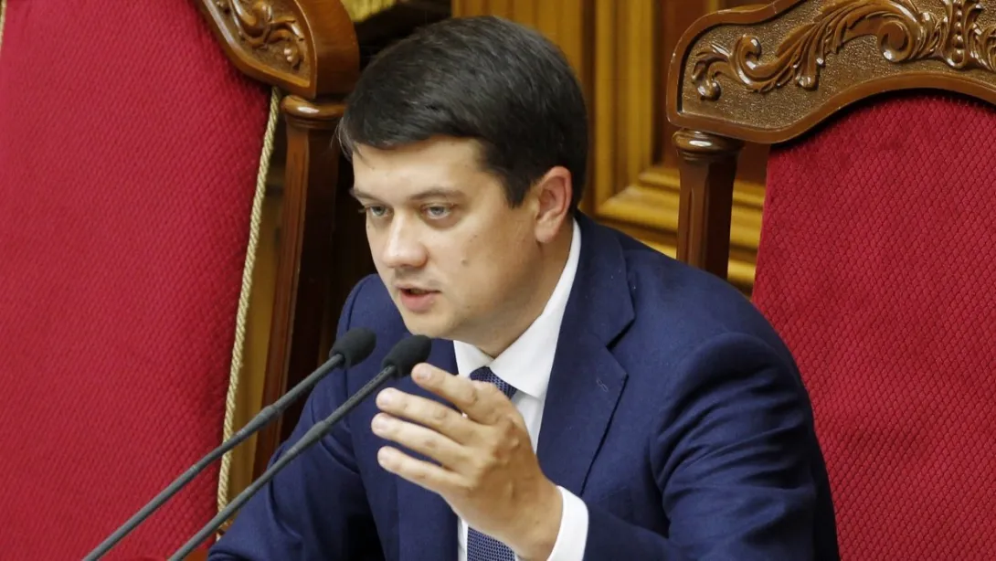 Выборы в Донбассе пройдут только по украинским законам, — Разумков