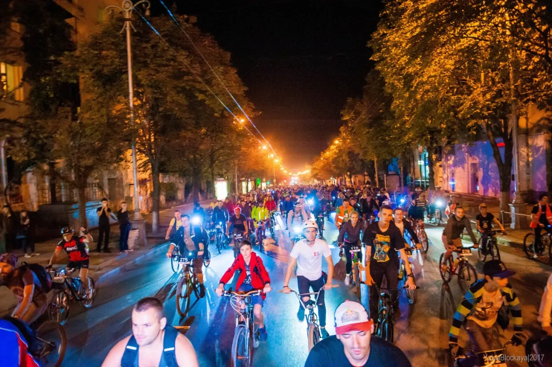 Севастопольцев ждёт юбилейная «Велоночь»