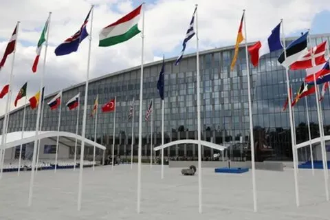 Румынским гастарбайтерам не заплатили за строительство штаб-квартиры НАТО