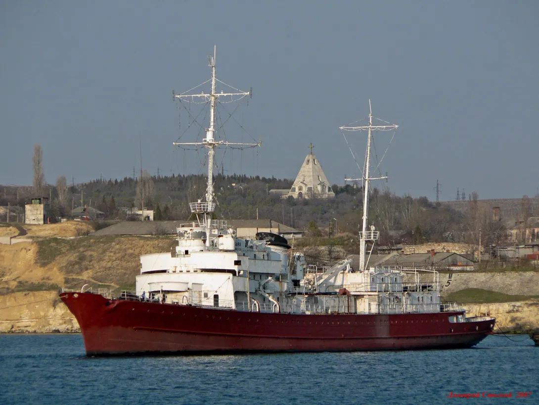 Конец истории в Инкермане: уникальное судно «Ангара» разрежут на иголки