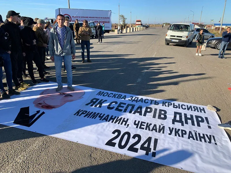 Украина вернет Крым к 2024 году, – уверены радикалы из приграничного лагеря Crimea first