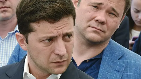 В Киеве подрались главы СБУ и администрации Зеленского, заявил журналист