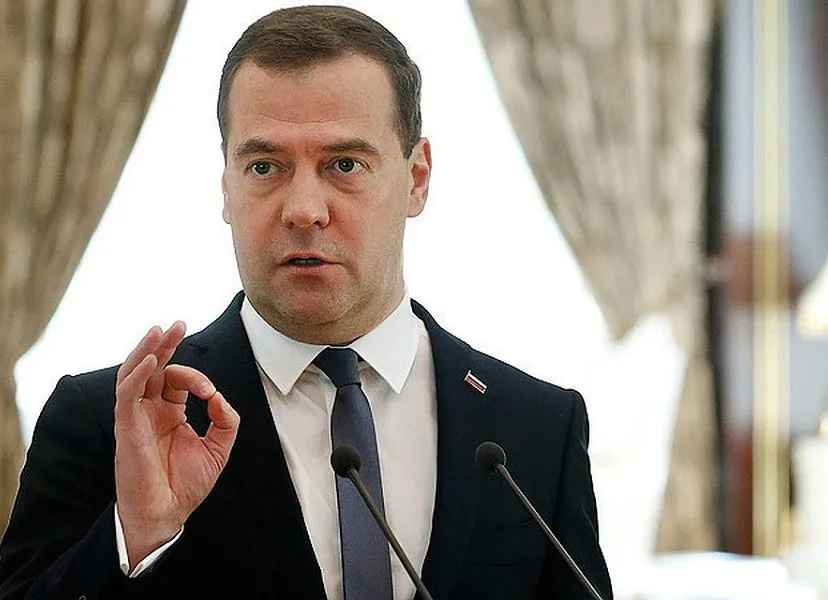 Медведев позаботился об отдыхе российских бюджетников в Таиланде