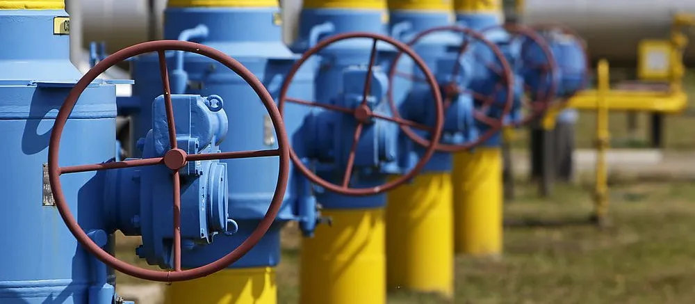 Украина втихаря закачивает российский газ 