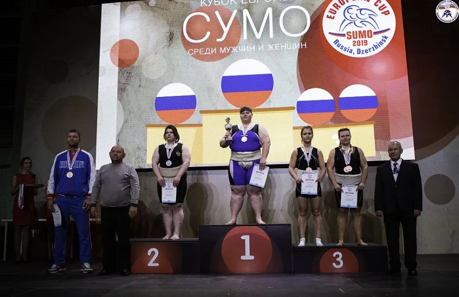 Севастопольские сумоистки показали себя на Кубке Европы