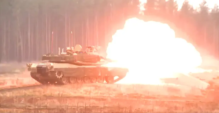 Появилось видео «рождественских» танковых стрельб США у границы Белоруссии