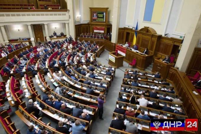 Верховная Рада рассмотрит закон о санкциях за переговоры с РФ