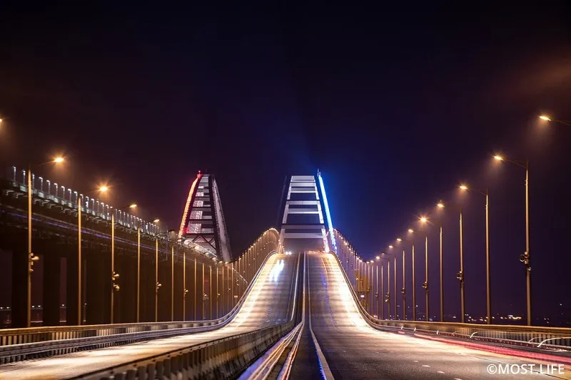 Путин рассказал, что нужно, чтобы Крымский мост простоял века