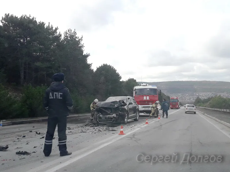 На президентской трассе под Севастополем произошла жёсткая авария