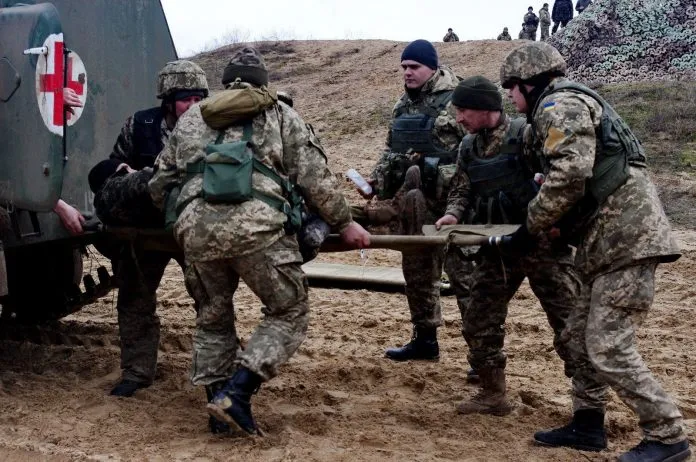 Боевики 72-й бригады ВСУ в пьяной драке пробили голову командиру разведвзвода