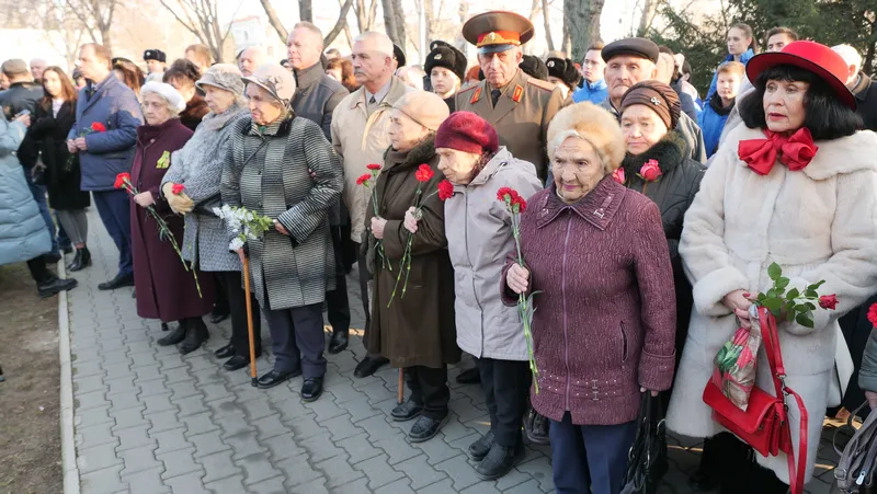 В Севастополе наградили переживших блокаду Ленинграда