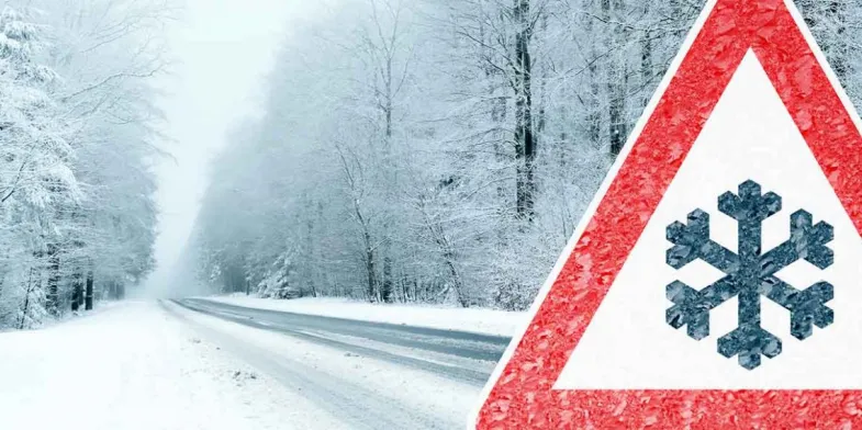 Мороз в Севастополе внёс коррективы в движение транспорта