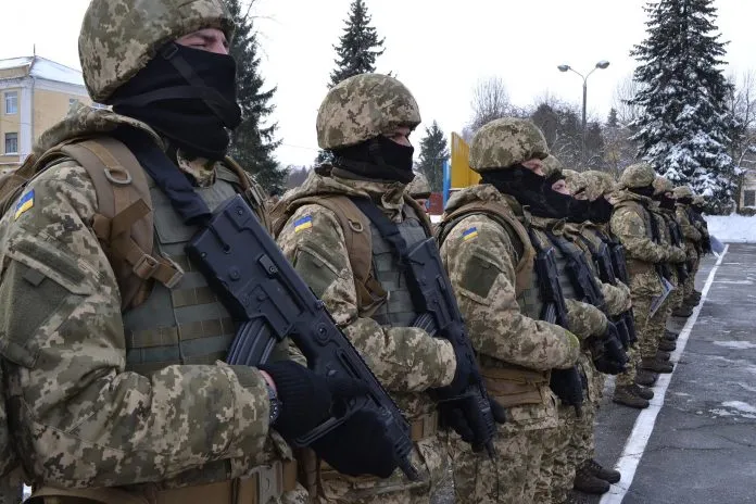 Киев отменил на время карантина призыв на срочную службу в ВСУ