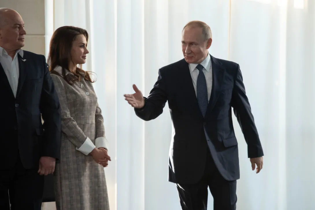 Жители севастопольской Любимовки достучались до Путина в два «рукопожатия»