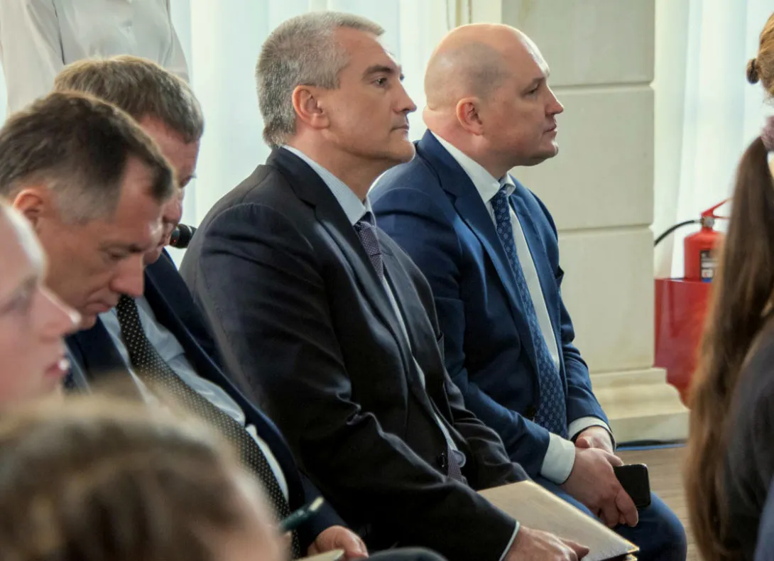 Развожаев пообещал Путину восстановить молочные кухни в Севастополе 