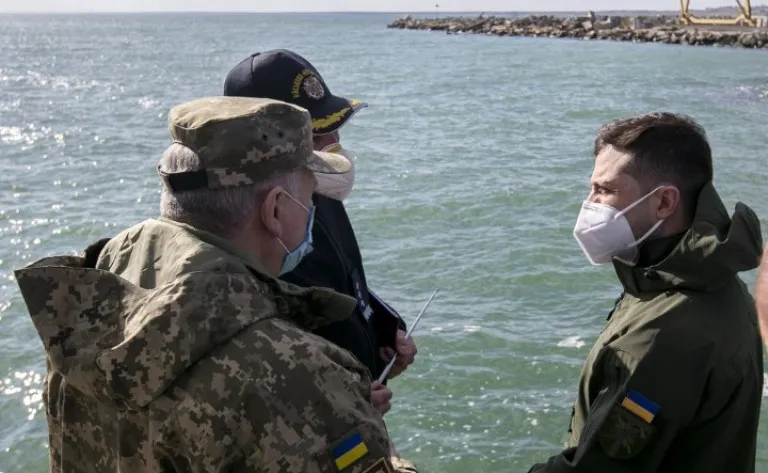«Фашистская тактика» – Украина придумала, как запустить флот НАТО в Азов в обход Конвенции Монтрё 