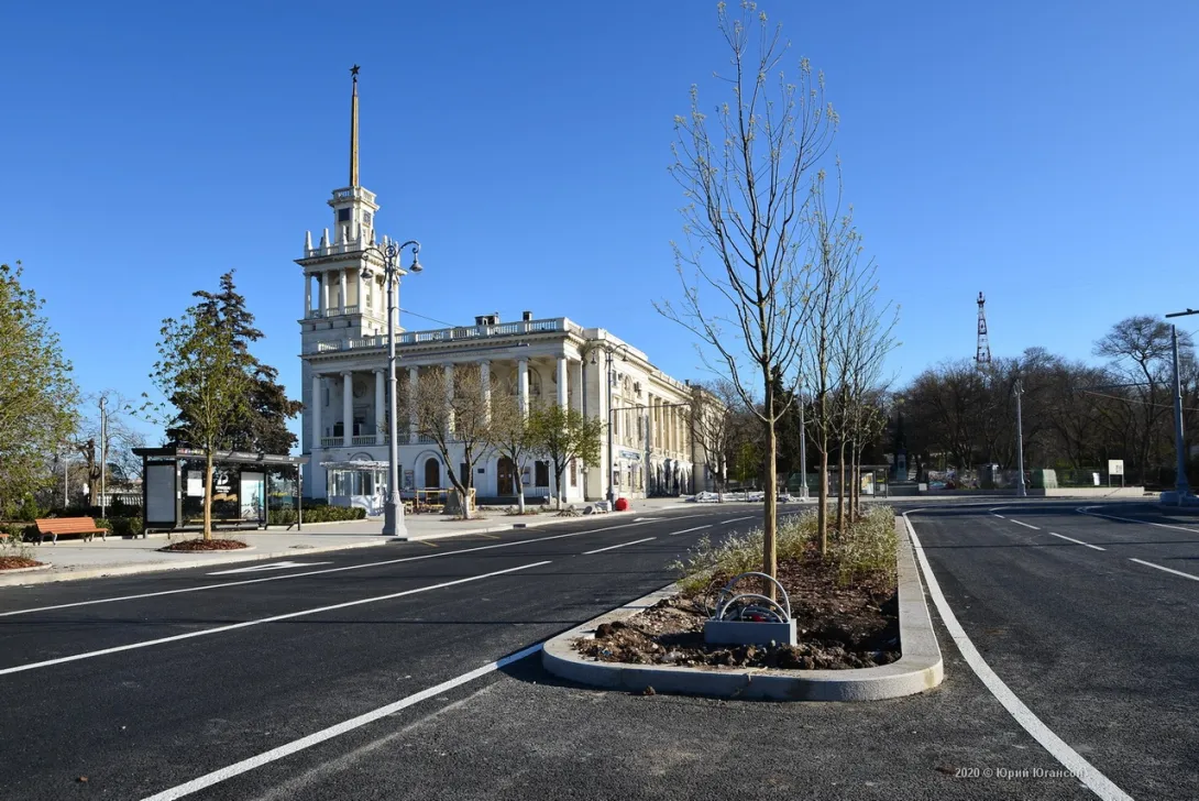 Короны, клумба и фонтан: как идёт реконструкция в центре Севастополя