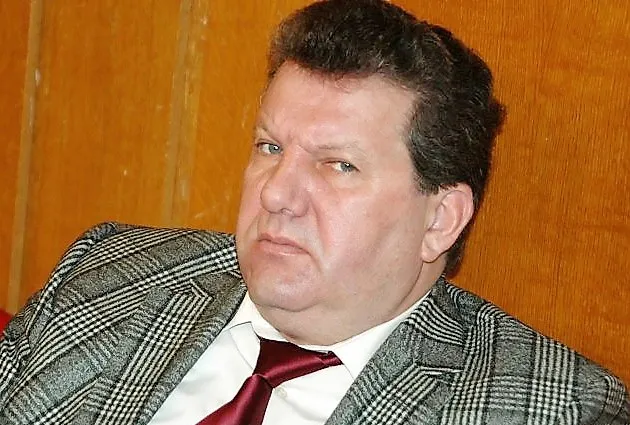 Одиозного экс-мэра Севастополя взял на работу президент Украины