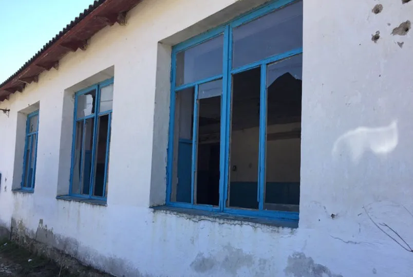 Сельский клуб Байдарской долины в Севастополе лежит в руинах