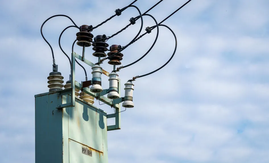Севастополь идёт на рекорд по количеству повреждений электросетей
