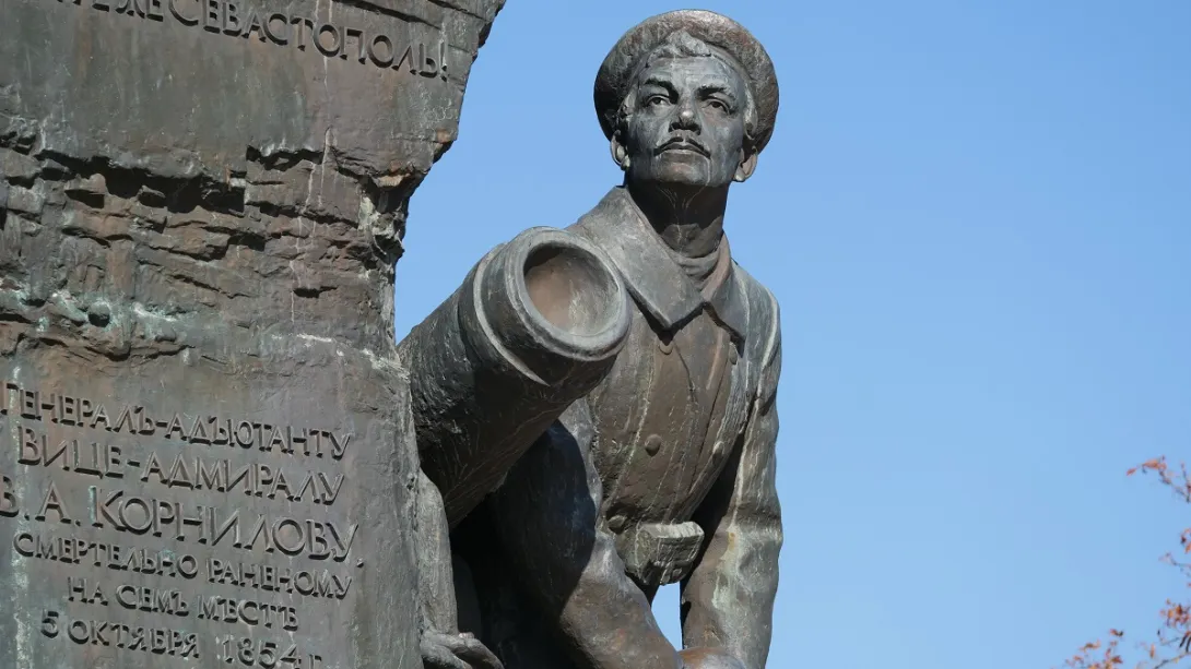 Адмиралы, матросы, князья и жулики: юбилеи 1-й обороны Севастополя вчера и сегодня 