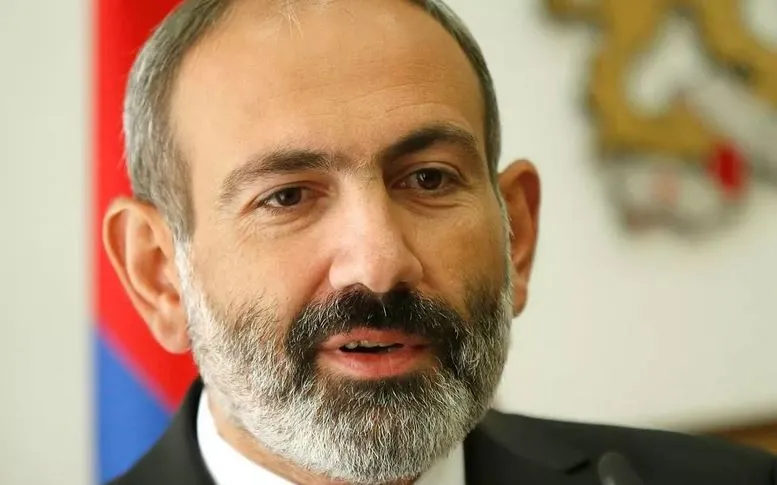 Заразившийся коронавирусом премьер Армении назвал ситуацию в стране адом