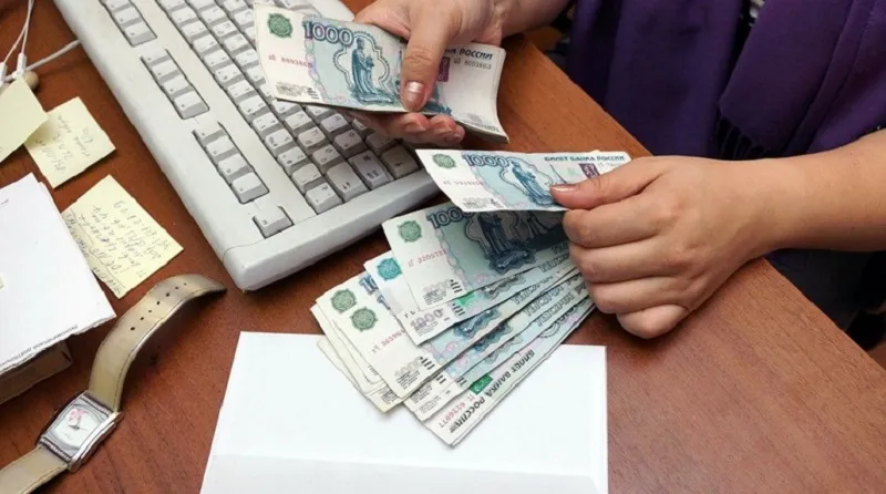 В России хотят поменять правила оплаты труда