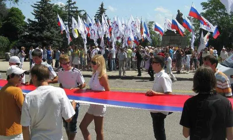 Как Севастополь отмечал День России в украинские годы 